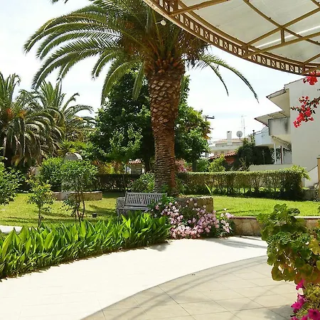 Apartahotel Asteras 2*