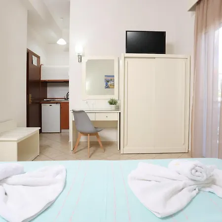 Apart-hotel Asteras