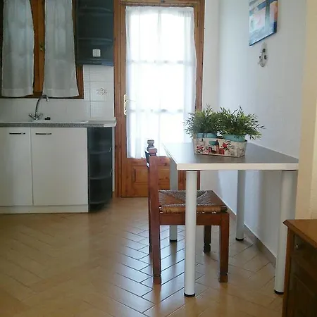 Aparthotel Asteras 2*