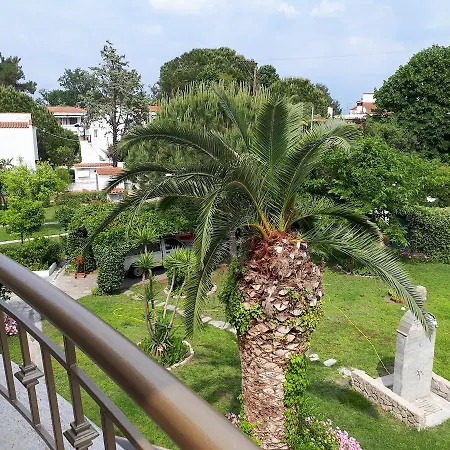 Asteras Aparthotel 2*