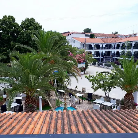 Asteras Aparthotel 2*