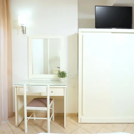 Hotel de apartamente Asteras 2*