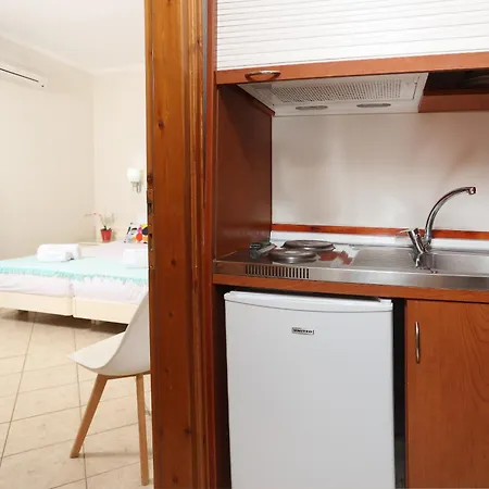 Asteras Hotel de apartamente 2*