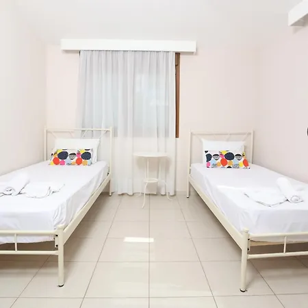 Hotel de apartamente Asteras 2*